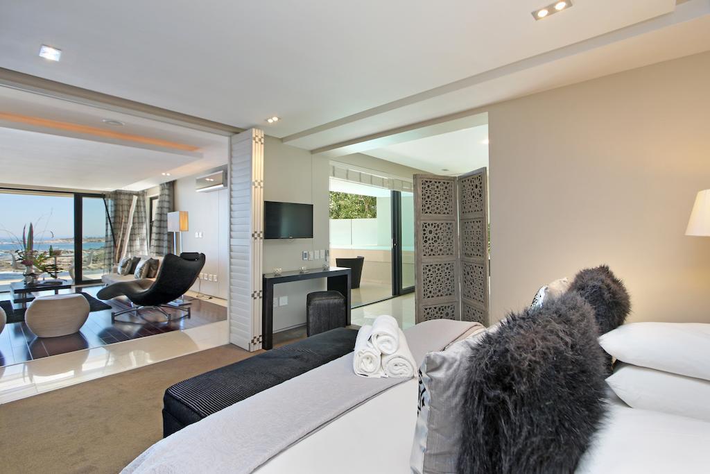 Bed & Breakfast Azamare Cape Town